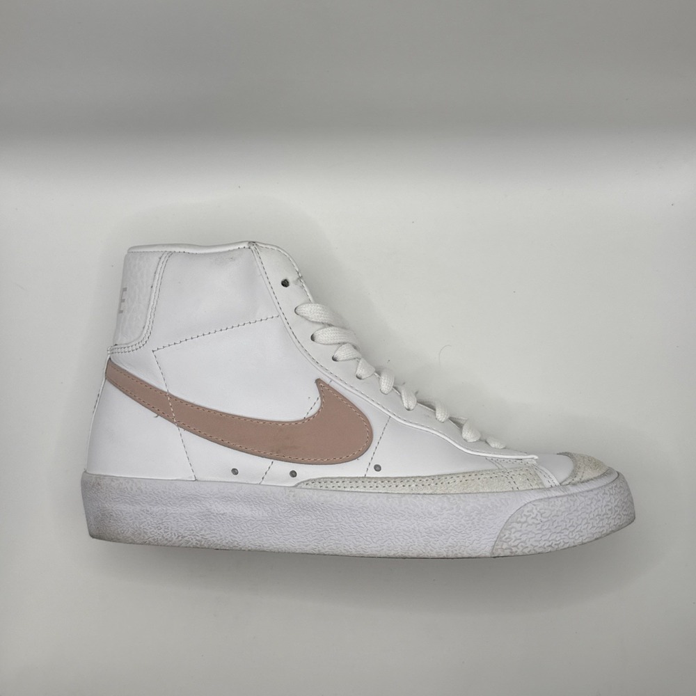 Nike Blazer Mid 77  Women's Size 6.5 White Pink CZ1055-118